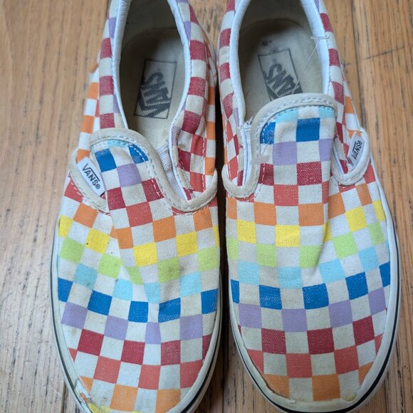 Vans kids size 3 slip on rainbow chekered - Picture 1 of 2